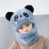 Children's hats are warm and cute in winter. Girls have thick scarves and one-piece caps in winter. Boys have face covers, ear protectors and neck protectors Application Scenario